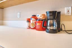 Cozy Meridian Home * HULU * W/D * 12 Min to Boise
