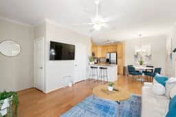 ❤ of Scottsdale✪Pool✪Balcony✪Smart TV✪Gym✪BBQ - Image 5