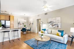 ❤ of Scottsdale✪Pool✪Balcony✪Smart TV✪Gym✪BBQ - Image 2