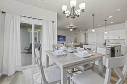 2min>Ridgevue☆1800ft²☆King☆FirePlace☆600Mbps - Image 4