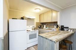 Riverside Suite - Image 5