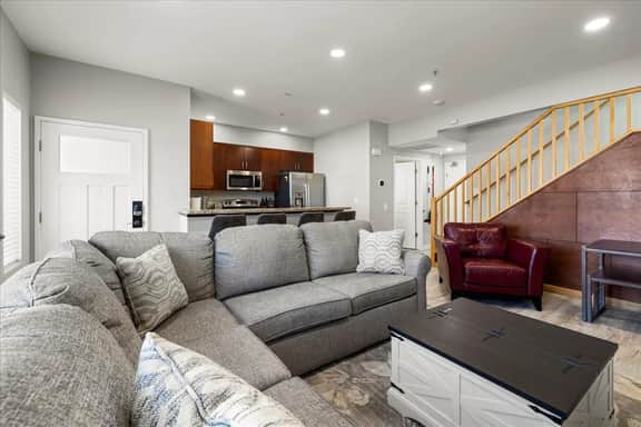 *Heart of Downtown*Balcony*Parking*300Mbps*BBQ
