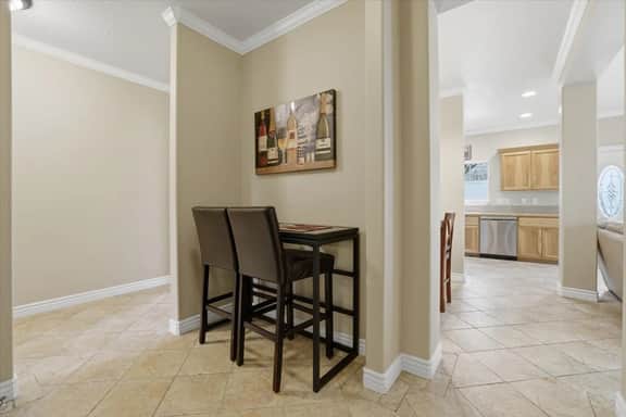Heart of North End|Parking|300Mbps|Smart TV|W/D