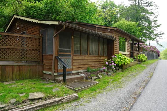 Riverside Suite - Image 2